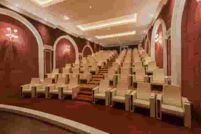 Glamorous Cinema