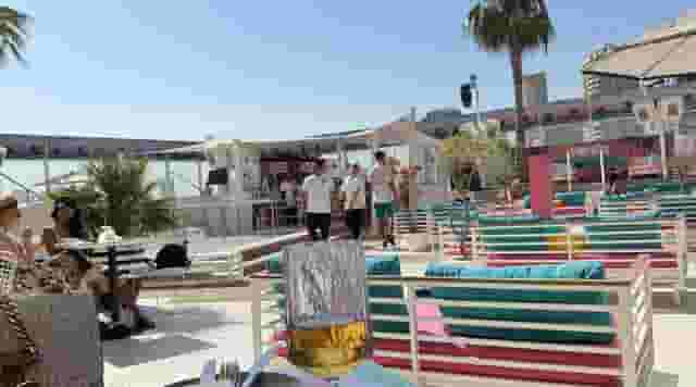 MiMi's Pool Club