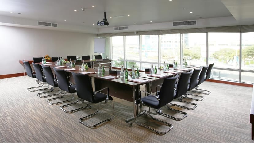 U-shape Al Hamriya boardroom, Millennium Airport Hotel Dubai for corporate meetings and training.