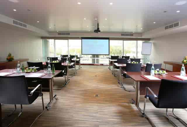 U-shaped Al Hamriya Meeting Room, Millennium Airport Hotel Dubai, corporate event, board meeting.