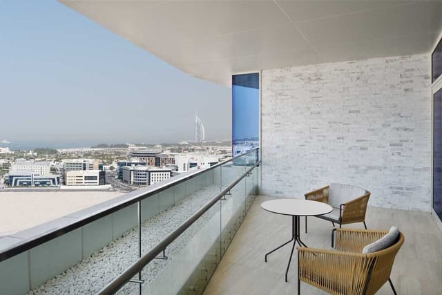 Mistral VIP breakout space with balcony view, ideal for networking and corporate events.