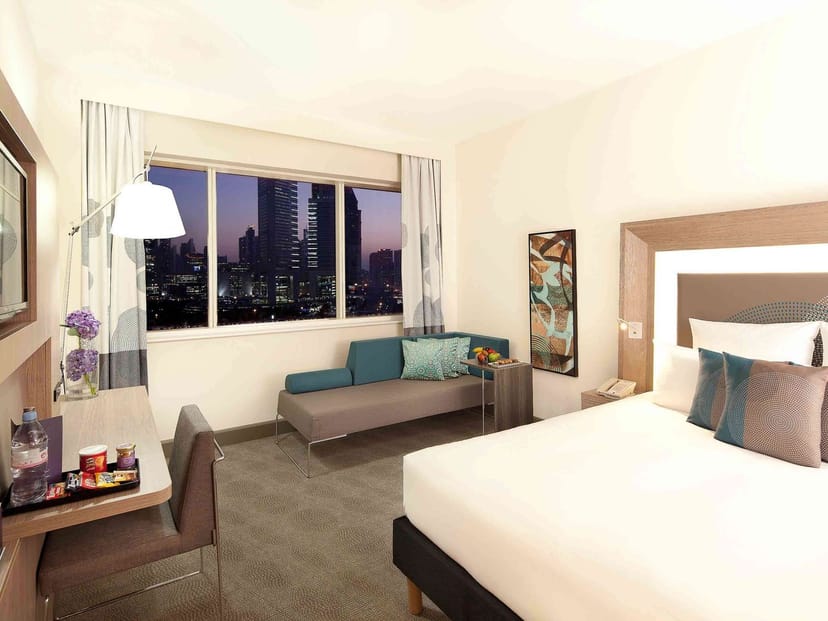 Modern meeting room at Novotel World Trade Centre Dubai for corporate business events.