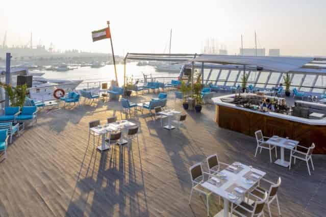 Yacht Club – Deck