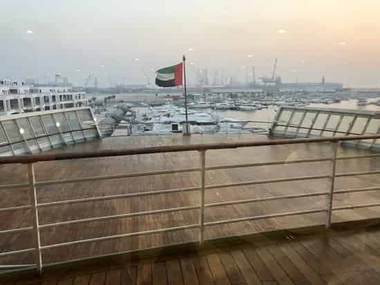 Yacht Club – Deck
