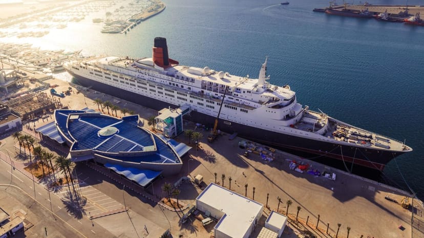 The Grand Lounge on QE2: modular nautical venue for corporate events and large-scale brand activations.