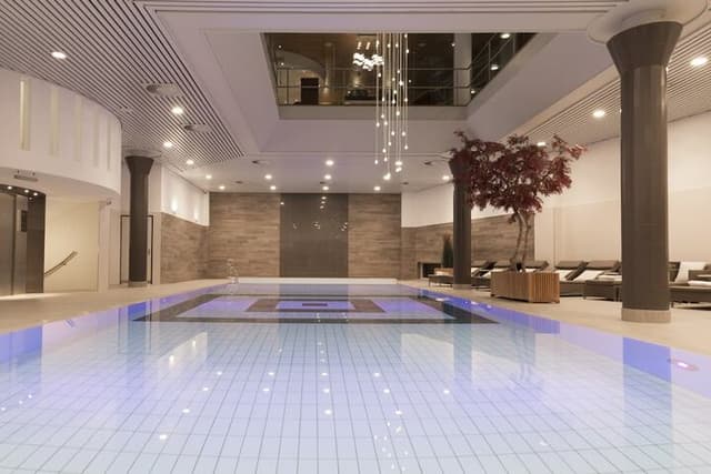 Foyers