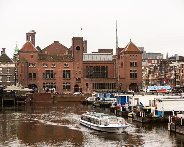 Waterfront venue Secretariaat in Meet Berlage, ideal for events and gala receptions.
