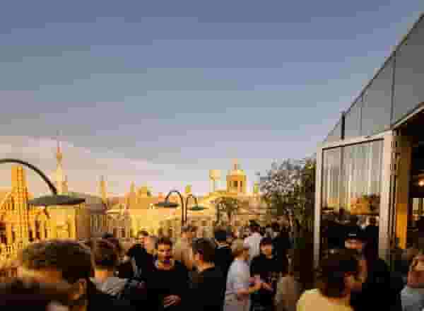 rooftop bar