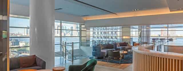 Modern lounge area at Apella 200, ideal for networking events and meetings.