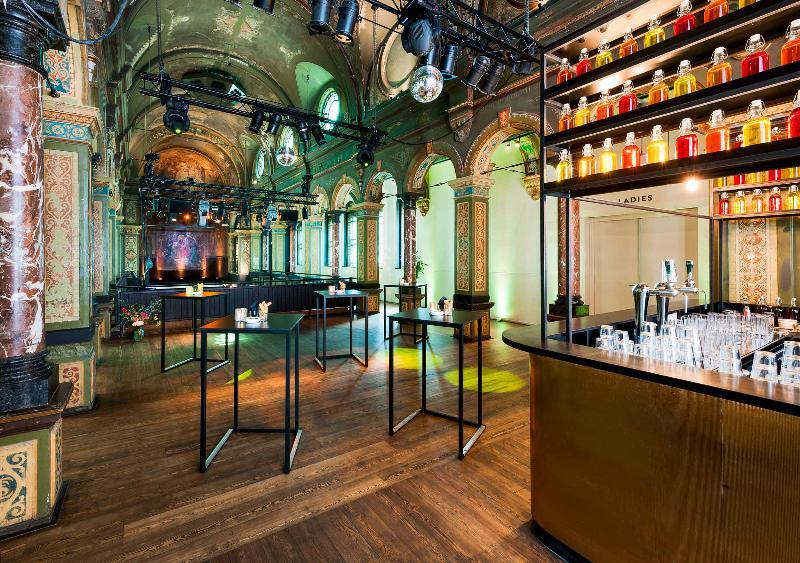HOTEL ARENA AMSTERDAM
