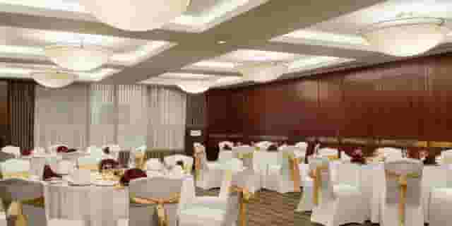 Large Meeting Room 2