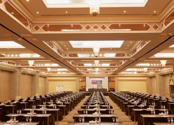Large Meeting Room 2