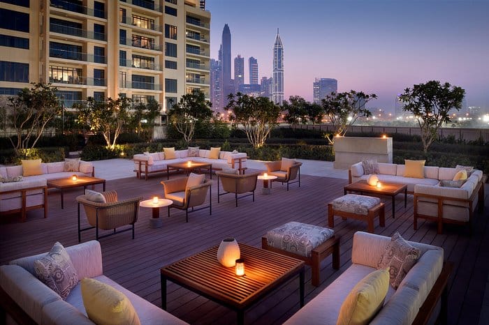 Strategy Vida Emirates Hills outdoor networking terrace for premium evening corporate receptions.