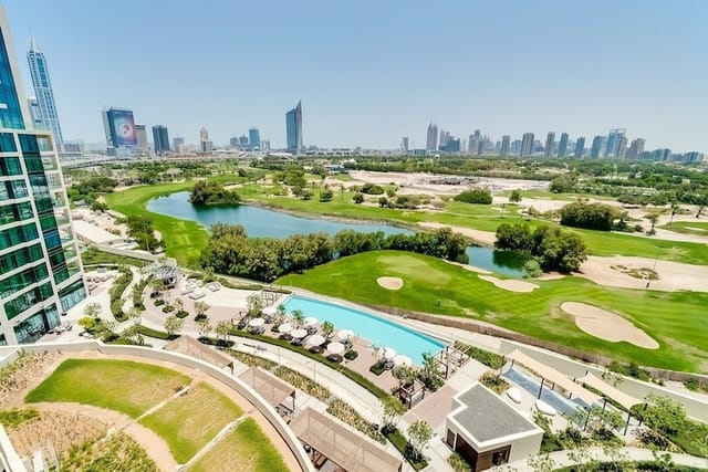 Strategy at Vida Emirates Hills: Luxury outdoor gala venue with golf course views for corporate events.