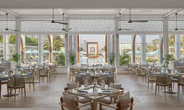 Drift Beach Dubai restaurant with pool terrace, perfect for corporate luncheons and gala events.
