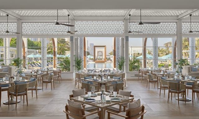 Drift Beach Dubai restaurant with pool terrace, perfect for corporate luncheons and gala events.