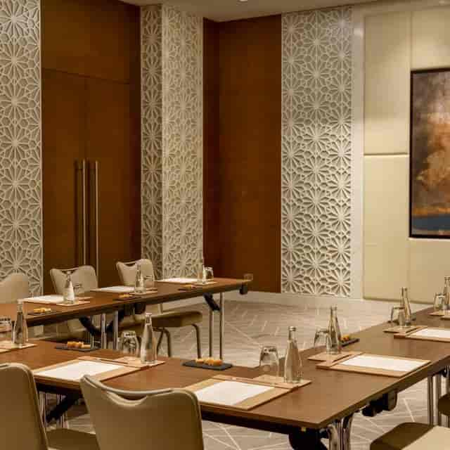 Walima Restaurant boardroom setup for executive meetings and corporate briefings in Dubai.