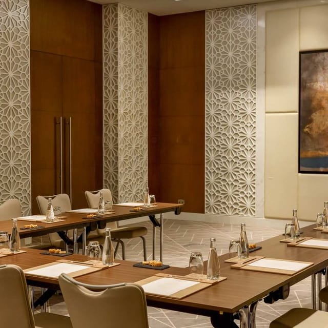 Walima Restaurant boardroom setup for executive meetings and corporate briefings in Dubai.