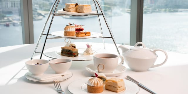High-rise afternoon tea at InterContinental Dubai for corporate networking and business meetings.