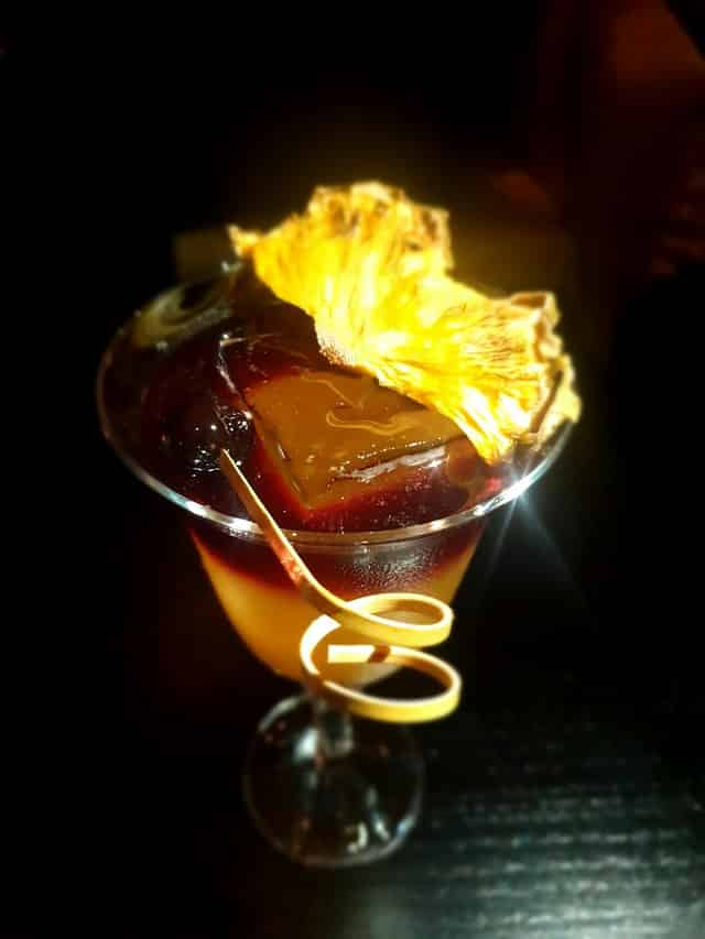 Bar 44