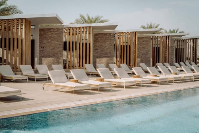 Luxury poolside private cabana at Sofitel Dubai The Palm for incentive travel and networking.