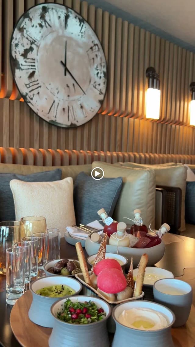Raia Rooftop Restaurant and Lounge