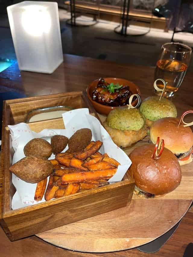 Raia Rooftop Restaurant and Lounge