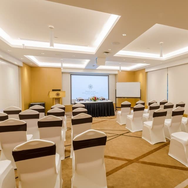 Executive Lounge