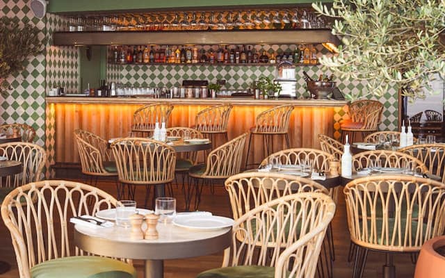 Lolli Restaurant