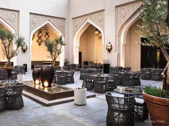 Shisha courtyard