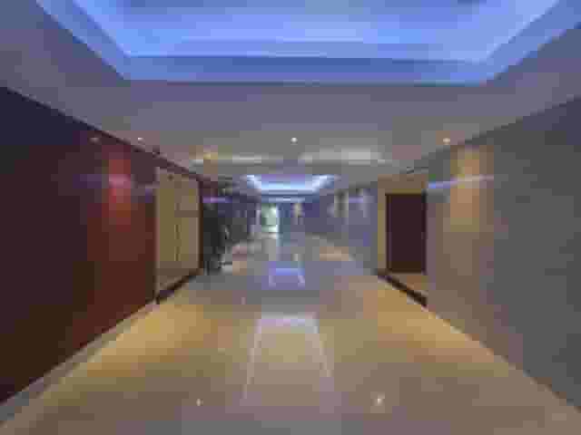 Meeting Rooms