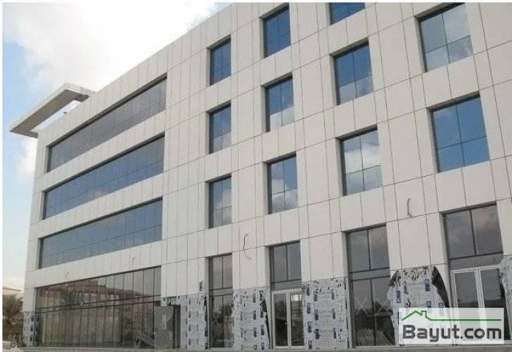 Under-construction European business center retail facility for corporate event venue planning.