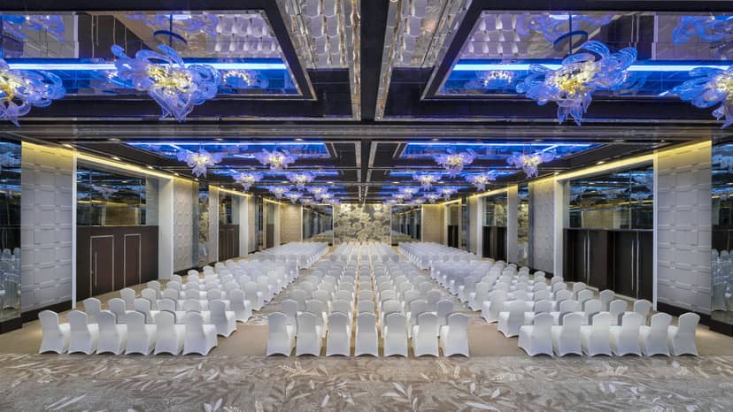 Hyatt Regency Dubai Creek Heights