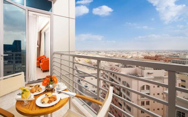 Luxury Icon Delux Hotel suite for VIP executive networking and corporate event hosting.
