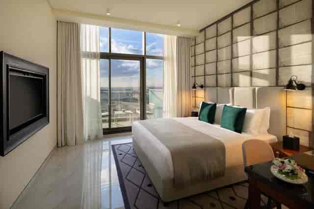 VIP meeting room in Millennium Atria Business Bay with floor-to-ceiling views for business events.