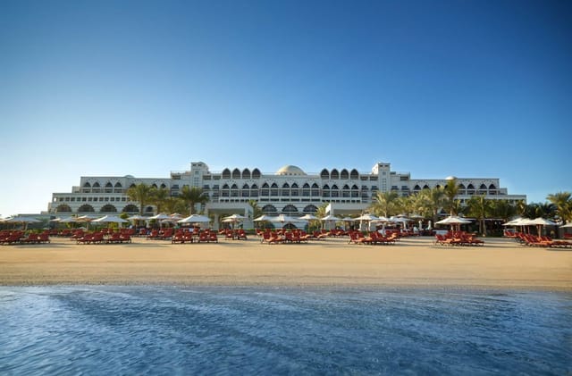 Luxury beachfront resort, Lapis Meeting Room, incentive travel and corporate retreat venue.
