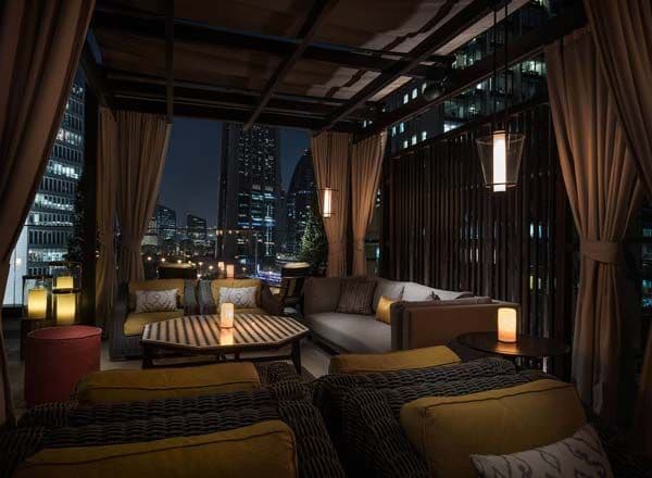 Luna Sky Bar