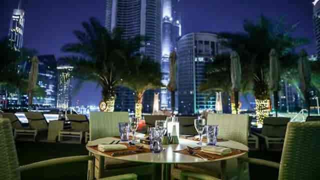 Rooftop dining table at Sofitel Dubai, perfect for upscale corporate events and networking.