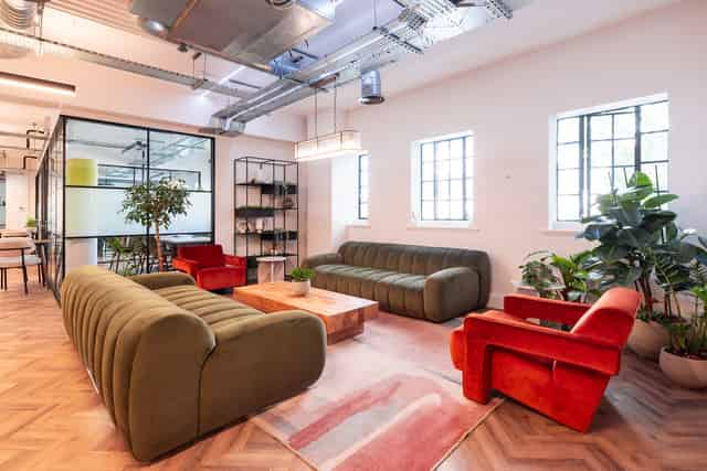 Fleet Boardroom (10-person)