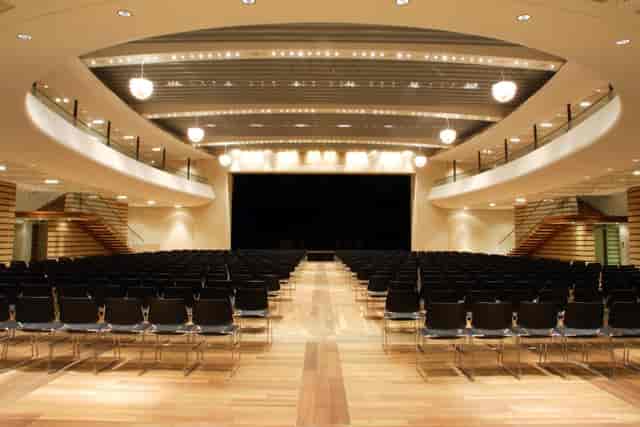 Banqueting Hall - Home