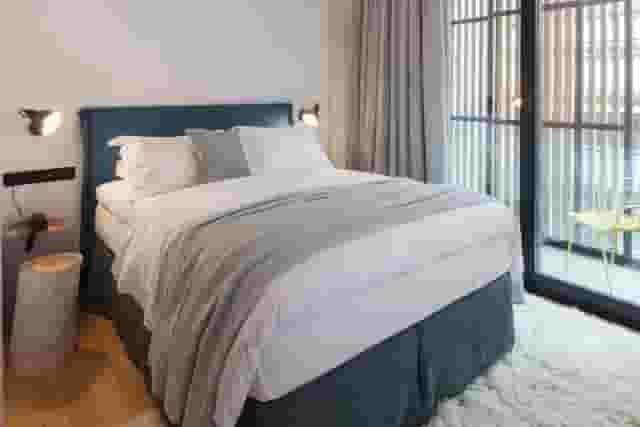 Boulevard Room