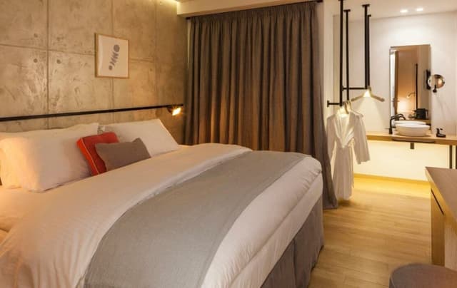 Metropolitan Suite
