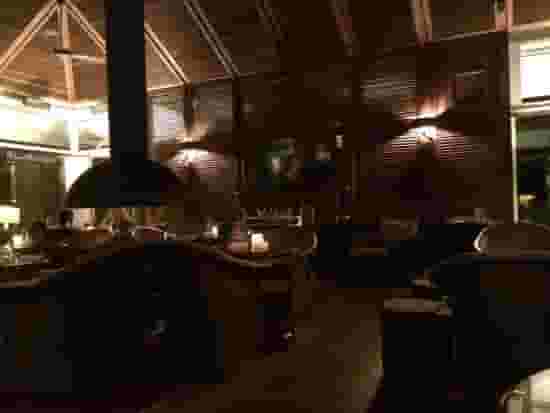 cigar lounge