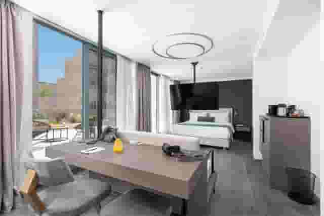 Suite Hellenic Vibes