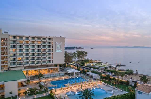 Aristotelis Divanis beachfront resort: luxury corporate retreat and conference venue.