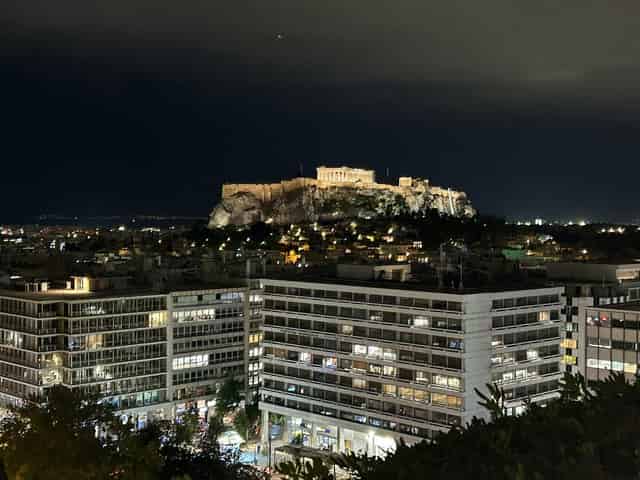 GB Roof Garden Restaurant & Bar