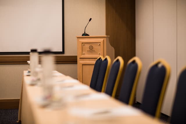 Electra meeting room