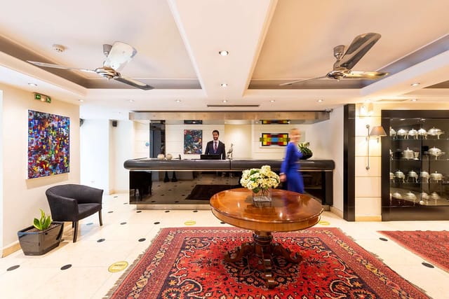 Boutique hotel meeting room for executive retreats and professional corporate events.