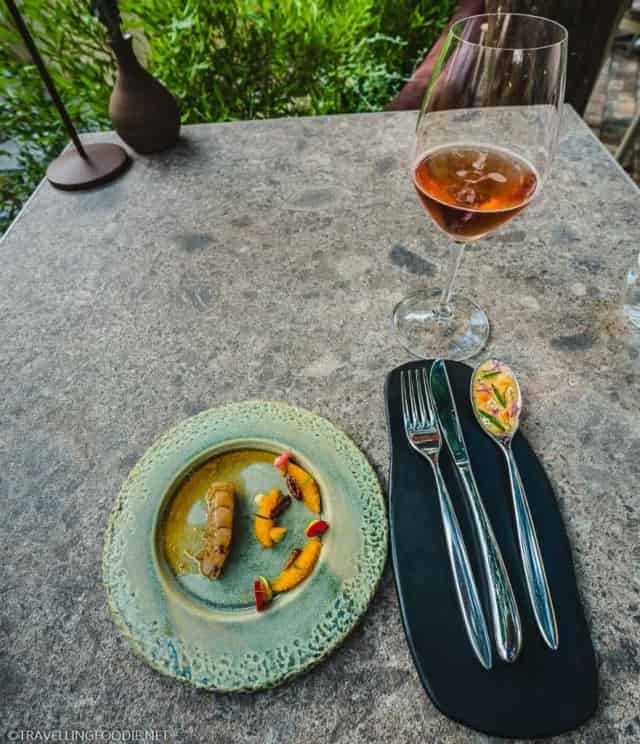 restaurant