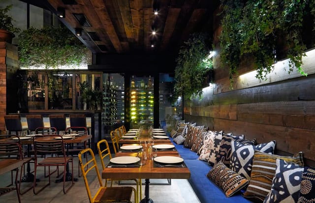 Malconi's restaurant with biophilic design for luxury networking dinners and VIP receptions.